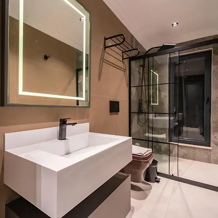 Villa Eco Aura 6 *
